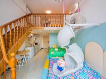 Rongchuang Big Slide Park Rongchuang Park Ski Huadu Slide B & B full set rental