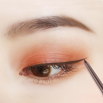Li Jiaqi recommends eyeliner waterproof non-dizzy and long-lasting eyeliner novice beginner Brown