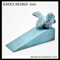 2020 new pastoral style cute bird bamboo wood door block door resistance anti-collision windproof door top machine ground shovel creative decoration