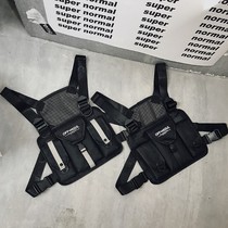 Chinas new rap Liu Cong Tongan Street Hip Hop Hip Hop Function Wind Chest Bag Men Tide Card Tooling Tactical Horse Chia Bag