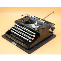 1935 German antique Erika mechanical portable old-fashioned English typewriter retro collection gift function is good