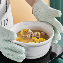 Kitchen thickened anti-scalding and heat-insulating silicone gloves high temperature resistant microwave oven baking gloves waterproof gloves