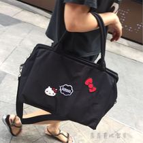 Wild fashion portable crossbody large capacity multi-functional medium mommy bag Mother and baby travel bag cart bag