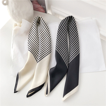 (niche) nordic style simple temperament small square towel spring and autumn new ins small scarf professional small scarf