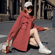 Trench coat 2022 mid-long early spring new womens high-end fashion foreign style thin short tooling hooded jacket
