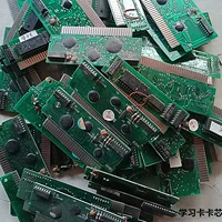 Большинство из ранних 8 -бит FC Learning Kaka Cores -это небольшая бавант, обучающая ядро ​​Kaka, случайным образом выпущено 10 юаней и 20 наборов