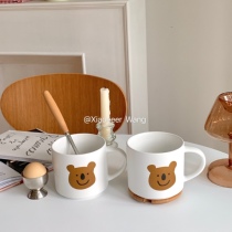 A large cup of homemade ins Wind cute brown bear ceramic cup female large-capacity mug with lid and spoon every day
