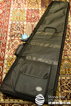 Alien shaped special electric guitar bag thick hand shoulder electric guitar backpack K type V dovetail fork bag