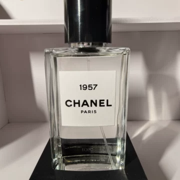 CHANEL 1957 香水 200ml 1957 オードゥ パルファム（ヴァポリザター
