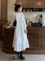 Pregnant women autumn Korean version of retro French ruffles black and white long sleeve dress tide mom solid color high waist long skirt