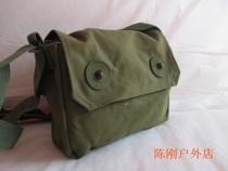 Cattle 70 80 s gas canvas satchel 6569 gas mask bag military satchel red age nostalgic classic
