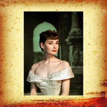 Audrey Hepburn poster RT134 for a total of 500 full 8 sheets of Baumail Odeli Herben Photo Perimeter